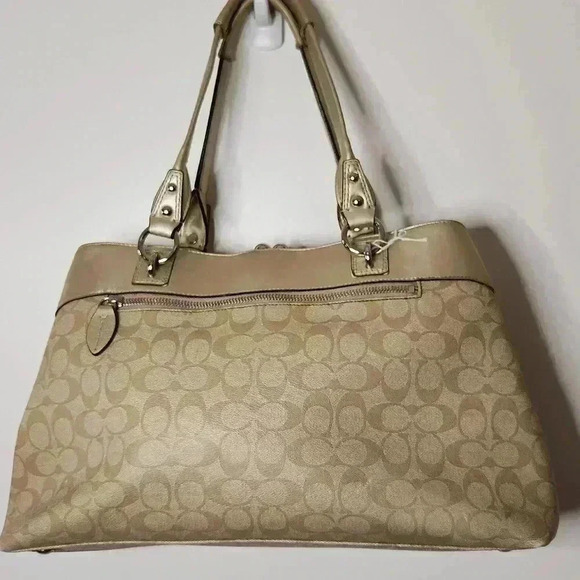 Coach Penelope with Classic C Gold & Cream Leather Pink Lining Shoulder Purse - Picture 2 of 7